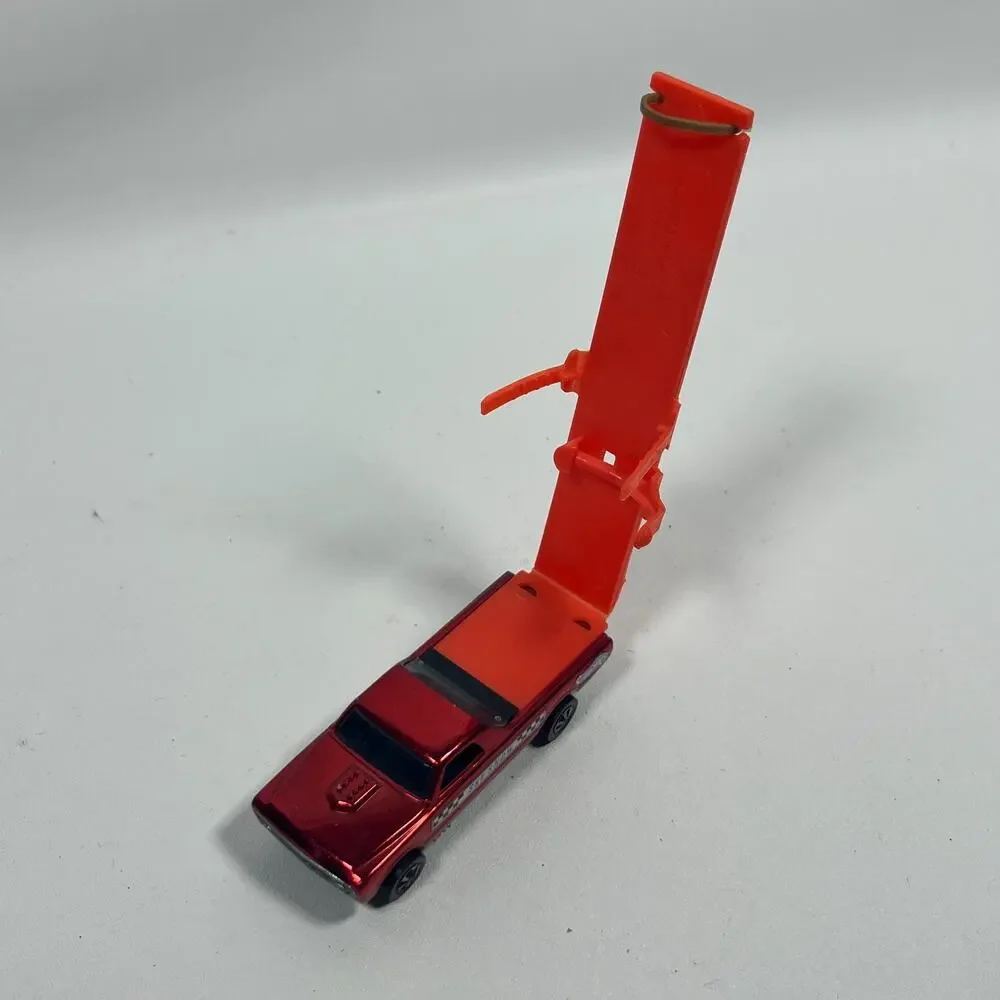 HOT WHEELS Redline 1968 Sky Show Custom Fleetside Rose Red Spectraflame USA